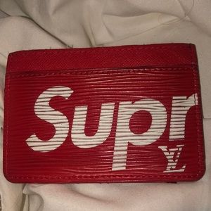 Supreme wallet